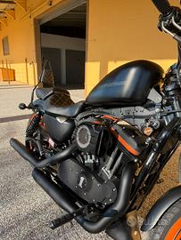 Harley Davidson sposter 883 iron