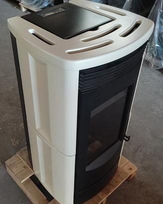 stufa a pellet Idro  15 kW 
