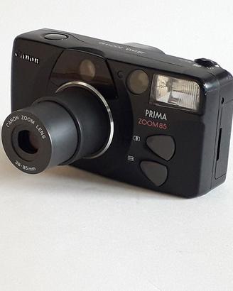 Fotocamera analogica  a pellicola