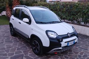 Fiat Panda Cross 1.0 FireFly Hibrid