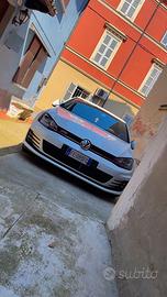 GOLF GTI PERFORMANCE