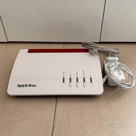 Modem Router AVM Fritz!Box 7590 in Perfetto stato