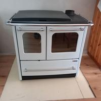 Stufa cucina a legna