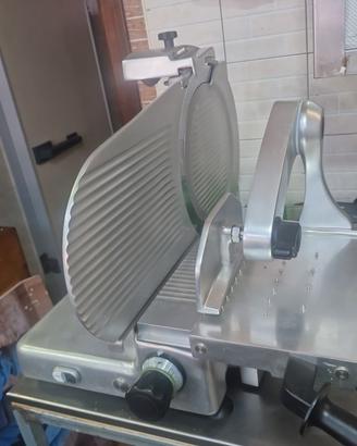 sattrezzature per macelleria e salumeria