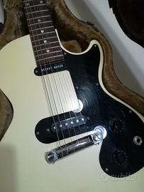 Chitarra Gibson Melody Maker con custodia