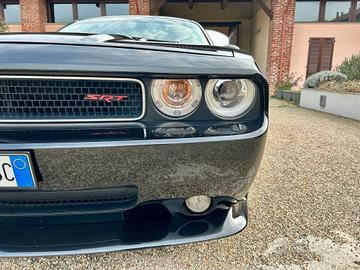 Dodge Challenger SRT-8 2009