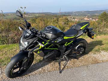 Kawasaki Z 125 - 2023