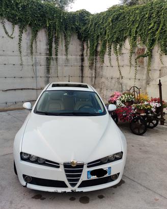  Alfa Romeo 159 SW bianca