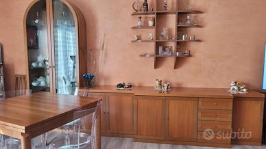 Arredo Sala in legno