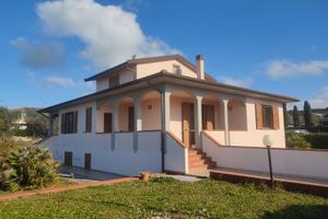 Primo piano di Villa indipendente 130mq