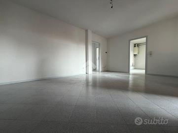 3 LOCALI A COCCAGLIO