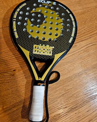 Middle Moon Eclipse Padel