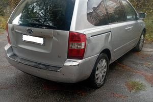 KIA CARNIVAL 7 POSTI 2009