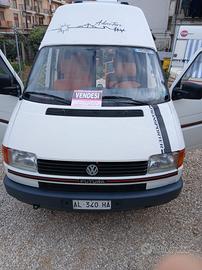 VOLKSWAGEN   T4 1.9 TURBO 105 CV TETTO ALTO