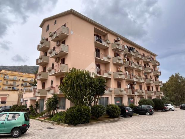 3 LOCALI A CASTELLAMMARE DEL GOLFO