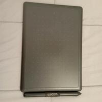 One by Wacom (un tablet grafico entry-level) con i