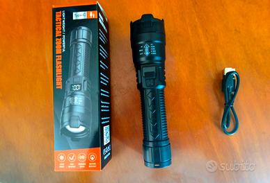 Torcia molto potente (2 disponibili) 