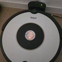 iRobot Roomba serie 800 – MAI USATO – Grosseto