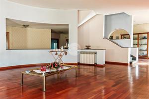 VILLA SINGOLA A MELITO DI NAPOLI