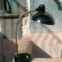 Lampada vintage design Kaiser Idell scrivania
