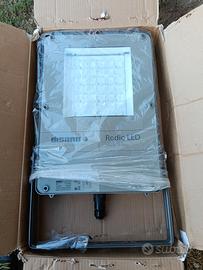 faro led e plafoniere