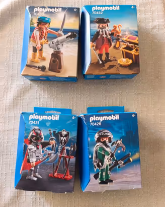 Lotto 4 set Playmobil nuovi sigillati