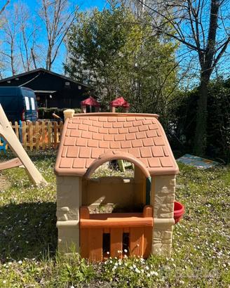 Casetta coumtry house, gioco per bimbi in giardino