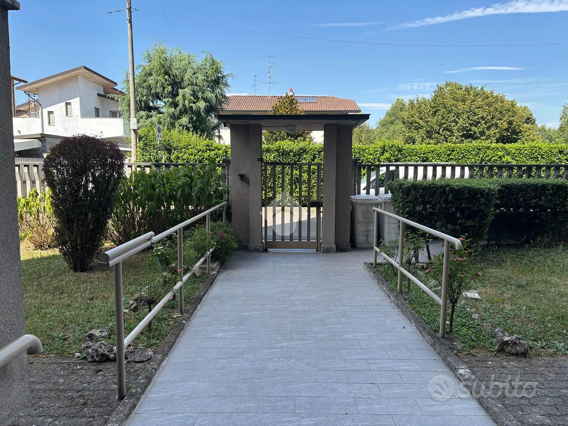 Appartamento – Limbiate, Villaggio dei Fiori, Mombello - Vista 2