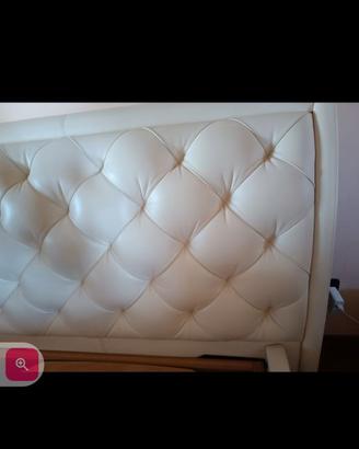 Letto testata  in vera pelle  Poltrona Frau