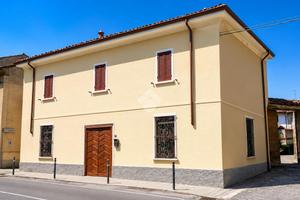 RUSTICO A SOLAROLO RAINERIO