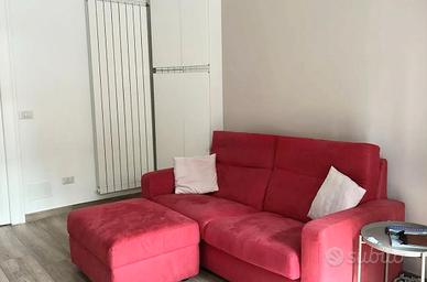 Bilocale moderno e ristrutturato comodo x centro