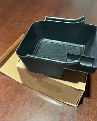 Vano porta oggetti bracciolo VW Polo 2022