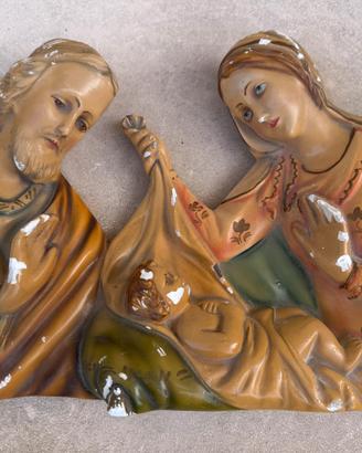 Sacra Famiglia in gesso.