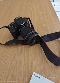 Canon EOS 700D + obiettivo 18-135mm