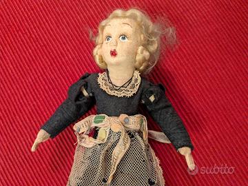 Bambola panno lenci anni 1920