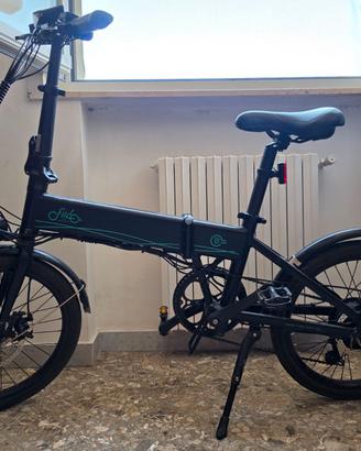 BICI ELETTRICA FIIDO D4S con acceleratore