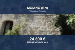 Immobile in asta di 152 m² con più di 5 locali a M