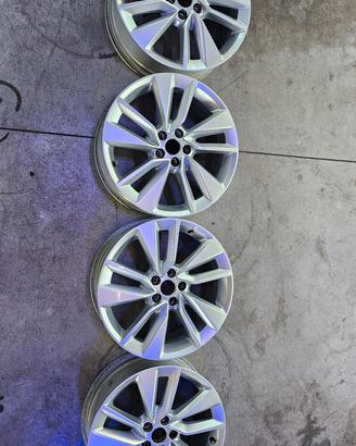 CERCHI ORIGINALI VOLKSWAGEN 5X100R17