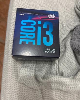 Processore intel i3-8100