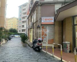 LOCALE COMMERCIALE VIA ARENELLA NAPOLI