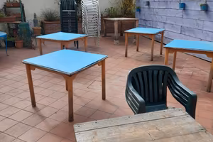 Pizzeria con giardino