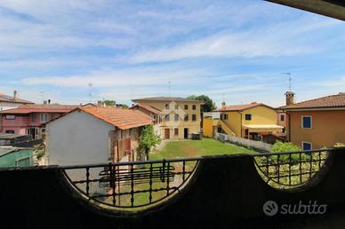 PORZIONE DI BIFAMILIARE A CAORLE