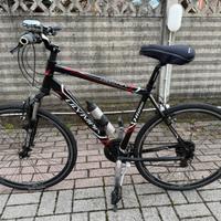 Mountain bike Olympia country hibrid