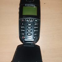 Vecchio cellulare motorola