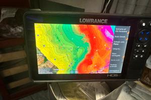 Lowrance hds live 9