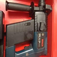 trapano tassellatore bosch ricaricabile