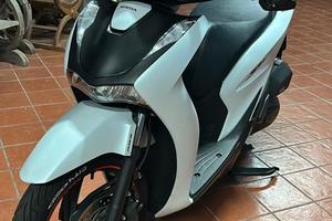 sh 125