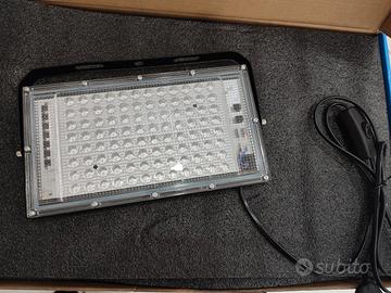 Lampada UV a Led Blu relax