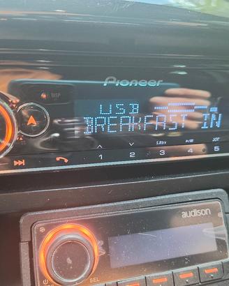 Pioneer MVH-S520DAB – Bluetooth, DAB+, Flac e Cont