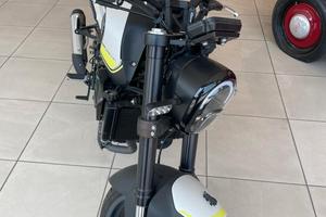 Benelli Leoncino 250cc